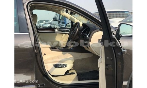 Buy Import Volkswagen Touareg Brown Car in Import - Dubai in Abseron Buy Import Volkswagen Touareg Brown Car in Import - Dubai in Abseron
