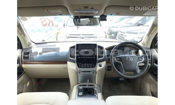 Buy Import Toyota Land Cruiser Red Car in Import - Dubai in Abseron Buy Import Toyota Land Cruiser Red Car in Import - Dubai in Abseron