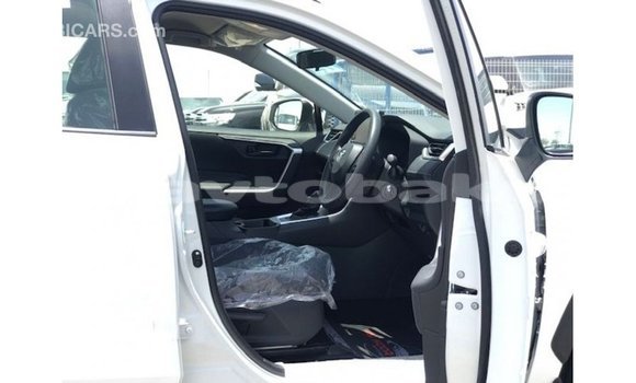 Buy Import Toyota 4Runner White Car in Import - Dubai in Abseron Buy Import Toyota 4Runner White Car in Import - Dubai in Abseron