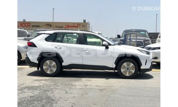 Buy Import Toyota 4Runner White Car in Import - Dubai in Abseron Buy Import Toyota 4Runner White Car in Import - Dubai in Abseron