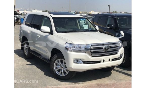 Buy Import Toyota Land Cruiser White Car in Import - Dubai in Abseron Buy Import Toyota Land Cruiser White Car in Import - Dubai in Abseron