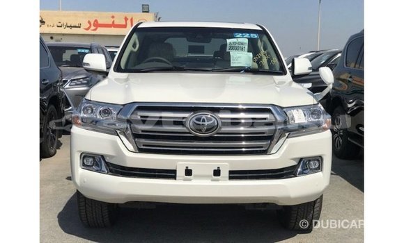Buy Import Toyota Land Cruiser White Car in Import - Dubai in Abseron Buy Import Toyota Land Cruiser White Car in Import - Dubai in Abseron