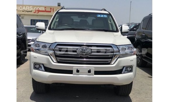 Buy Import Toyota Land Cruiser White Car in Import - Dubai in Abseron Buy Import Toyota Land Cruiser White Car in Import - Dubai in Abseron