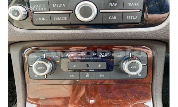 Buy Import Volkswagen Touareg Other Car in Import - Dubai in Abseron Buy Import Volkswagen Touareg Other Car in Import - Dubai in Abseron