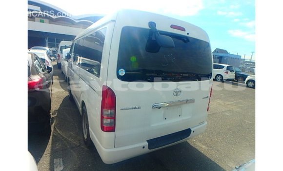 Buy Import Toyota Hiace White Car in Import - Dubai in Abseron Buy Import Toyota Hiace White Car in Import - Dubai in Abseron