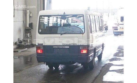 Buy Import Toyota Coaster White Car in Import - Dubai in Abseron Buy Import Toyota Coaster White Car in Import - Dubai in Abseron