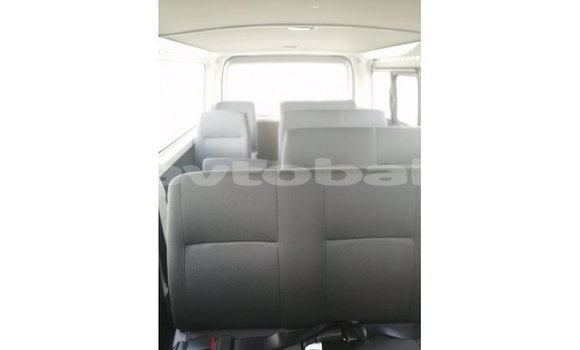 Buy Import Toyota Hiace White Car in Import - Dubai in Abseron Buy Import Toyota Hiace White Car in Import - Dubai in Abseron