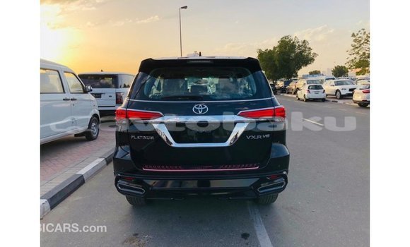 Buy Import Toyota Fortuner Black Car in Import - Dubai in Abseron Buy Import Toyota Fortuner Black Car in Import - Dubai in Abseron