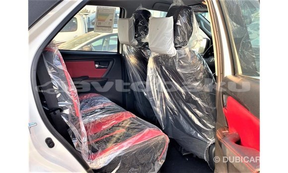 Buy Import Toyota Fortuner White Car in Import - Dubai in Abseron Buy Import Toyota Fortuner White Car in Import - Dubai in Abseron