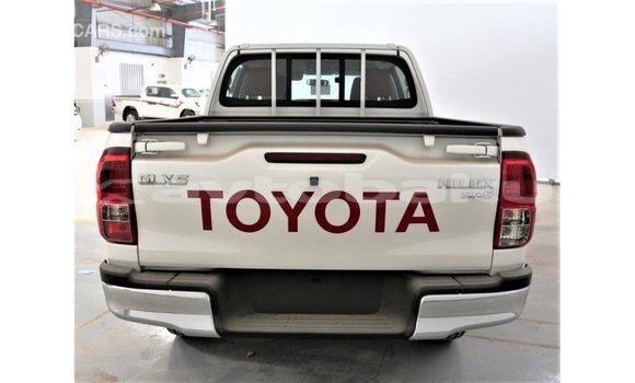 Buy Import Toyota Hilux White Car in Import - Dubai in Abseron Buy Import Toyota Hilux White Car in Import - Dubai in Abseron