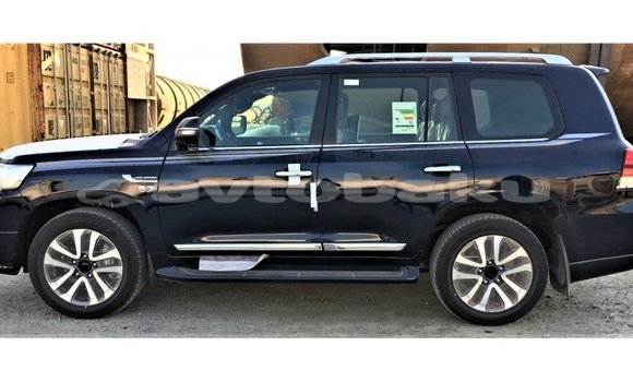 Buy Import Toyota Land Cruiser Black Car in Import - Dubai in Abseron Buy Import Toyota Land Cruiser Black Car in Import - Dubai in Abseron