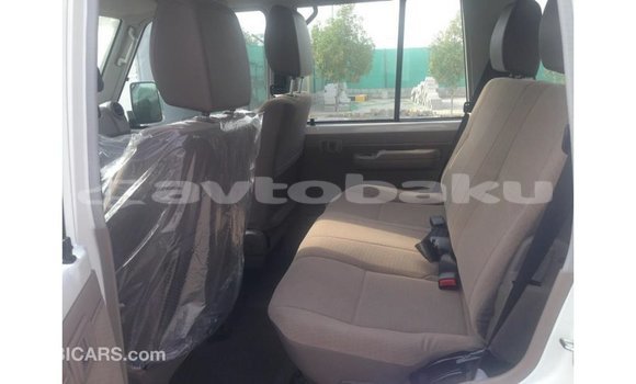 Buy Import Toyota Land Cruiser White Car in Import - Dubai in Abseron Buy Import Toyota Land Cruiser White Car in Import - Dubai in Abseron