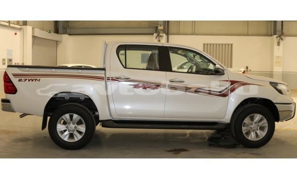 Buy Import Toyota Hilux White Car in Import - Dubai in Abseron Buy Import Toyota Hilux White Car in Import - Dubai in Abseron