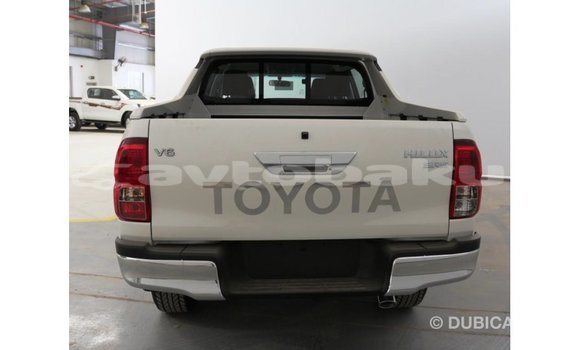 Buy Import Toyota Hilux White Car in Import - Dubai in Abseron Buy Import Toyota Hilux White Car in Import - Dubai in Abseron
