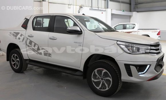 Buy Import Toyota Hilux White Car in Import - Dubai in Abseron Buy Import Toyota Hilux White Car in Import - Dubai in Abseron