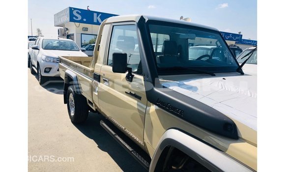 Buy Import Toyota Land Cruiser Beige Car in Import - Dubai in Abseron Buy Import Toyota Land Cruiser Beige Car in Import - Dubai in Abseron