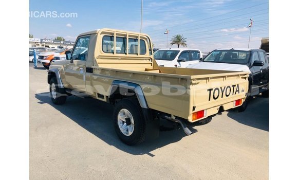 Buy Import Toyota Land Cruiser Beige Car in Import - Dubai in Abseron Buy Import Toyota Land Cruiser Beige Car in Import - Dubai in Abseron