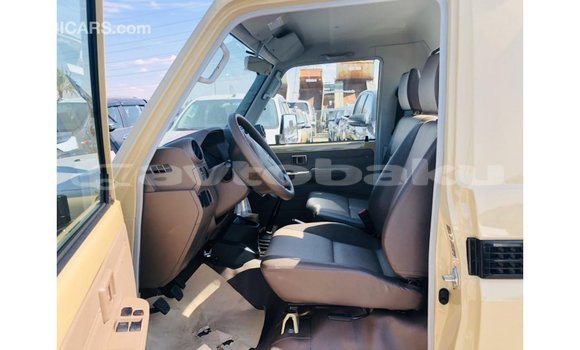 Buy Import Toyota Land Cruiser Beige Car in Import - Dubai in Abseron Buy Import Toyota Land Cruiser Beige Car in Import - Dubai in Abseron