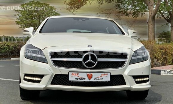 Buy Import Mercedes-Benz 190 White Car in Import - Dubai in Abseron Buy Import Mercedes-Benz 190 White Car in Import - Dubai in Abseron