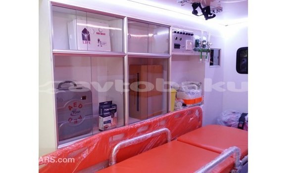 Buy Import Toyota Hiace White Car in Import - Dubai in Abseron Buy Import Toyota Hiace White Car in Import - Dubai in Abseron