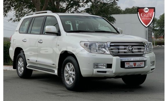 Buy Import Toyota Land Cruiser White Car in Import - Dubai in Abseron Buy Import Toyota Land Cruiser White Car in Import - Dubai in Abseron