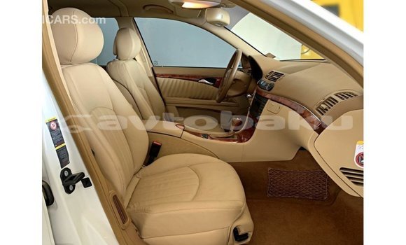 Buy Import Mercedes-Benz 200 White Car in Import - Dubai in Abseron Buy Import Mercedes-Benz 200 White Car in Import - Dubai in Abseron