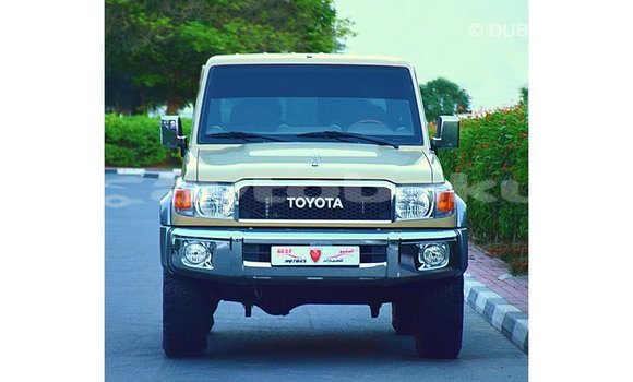 Buy Import Toyota Land Cruiser Beige Car in Import - Dubai in Abseron Buy Import Toyota Land Cruiser Beige Car in Import - Dubai in Abseron
