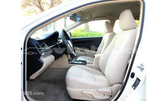 Buy Import Toyota Camry White Car in Import - Dubai in Abseron Buy Import Toyota Camry White Car in Import - Dubai in Abseron