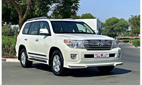 Buy Import Toyota Land Cruiser White Car in Import - Dubai in Abseron Buy Import Toyota Land Cruiser White Car in Import - Dubai in Abseron