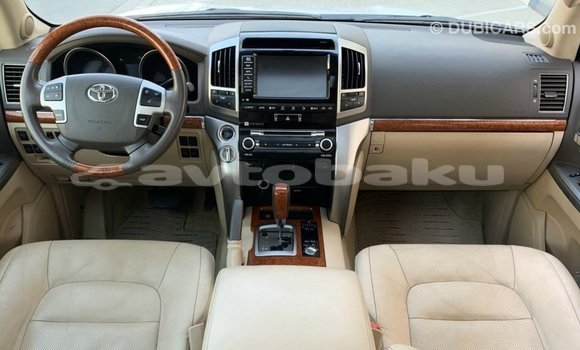 Buy Import Toyota Land Cruiser White Car in Import - Dubai in Abseron Buy Import Toyota Land Cruiser White Car in Import - Dubai in Abseron