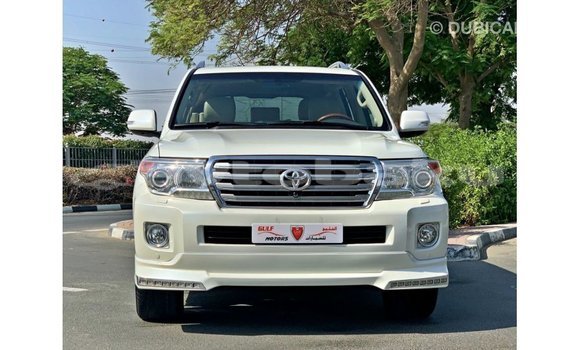 Buy Import Toyota Land Cruiser White Car in Import - Dubai in Abseron Buy Import Toyota Land Cruiser White Car in Import - Dubai in Abseron