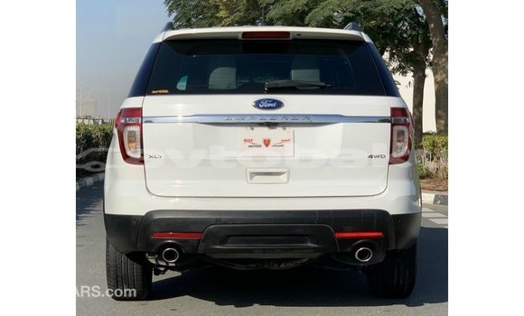 Buy Import Ford Explorer White Car in Import - Dubai in Abseron Buy Import Ford Explorer White Car in Import - Dubai in Abseron