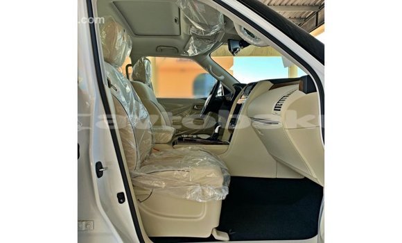 Buy Import Nissan Patrol White Car in Import - Dubai in Abseron Buy Import Nissan Patrol White Car in Import - Dubai in Abseron