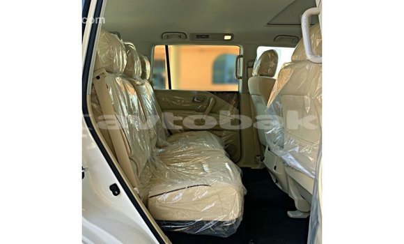 Buy Import Nissan Patrol White Car in Import - Dubai in Abseron Buy Import Nissan Patrol White Car in Import - Dubai in Abseron