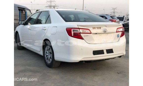Buy Import Toyota Camry White Car in Import - Dubai in Abseron Buy Import Toyota Camry White Car in Import - Dubai in Abseron