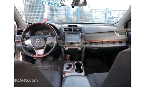 Buy Import Toyota Camry White Car in Import - Dubai in Abseron Buy Import Toyota Camry White Car in Import - Dubai in Abseron