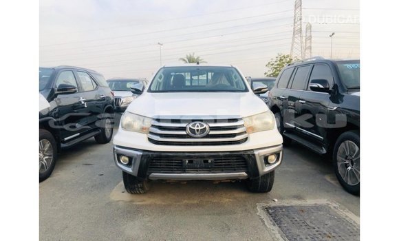 Buy Import Toyota Hilux White Car in Import - Dubai in Abseron Buy Import Toyota Hilux White Car in Import - Dubai in Abseron