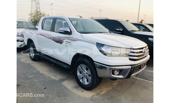 Buy Import Toyota Hilux White Car in Import - Dubai in Abseron Buy Import Toyota Hilux White Car in Import - Dubai in Abseron