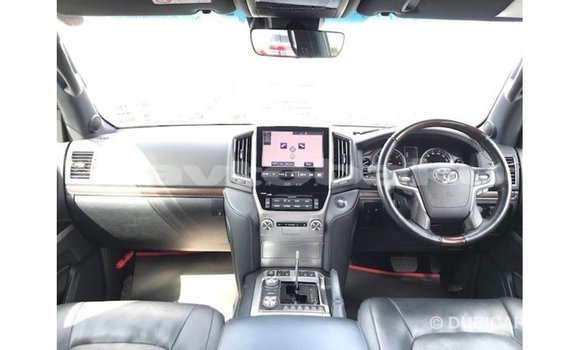 Buy Import Toyota Land Cruiser White Car in Import - Dubai in Abseron Buy Import Toyota Land Cruiser White Car in Import - Dubai in Abseron