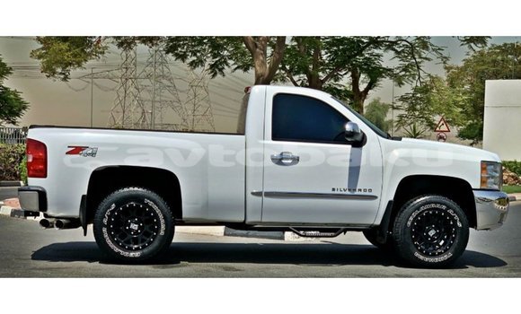 Buy Import Chevrolet Silverado White Car in Import - Dubai in Abseron Buy Import Chevrolet Silverado White Car in Import - Dubai in Abseron