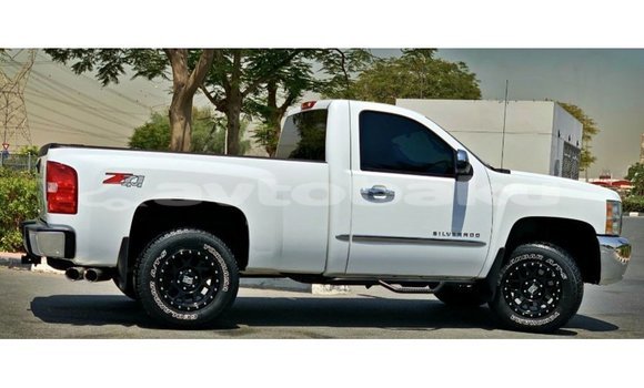 Buy Import Chevrolet Silverado White Car in Import - Dubai in Abseron Buy Import Chevrolet Silverado White Car in Import - Dubai in Abseron