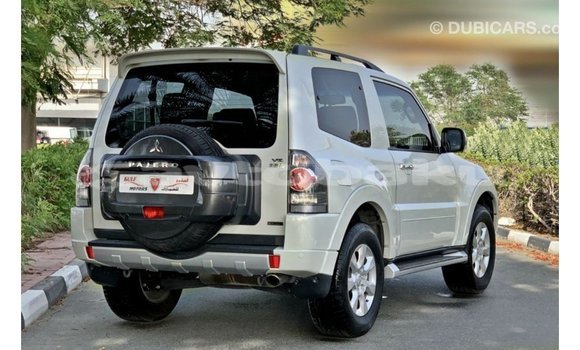 Buy Import Mitsubishi Pajero White Car in Import - Dubai in Abseron Buy Import Mitsubishi Pajero White Car in Import - Dubai in Abseron
