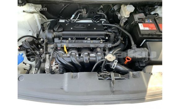 Buy Import Hyundai Accent White Car in Import - Dubai in Abseron Buy Import Hyundai Accent White Car in Import - Dubai in Abseron