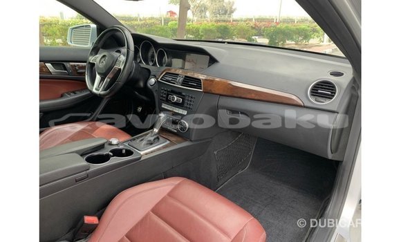 Buy Import Mercedes-Benz 190 Other Car in Import - Dubai in Abseron Buy Import Mercedes-Benz 190 Other Car in Import - Dubai in Abseron