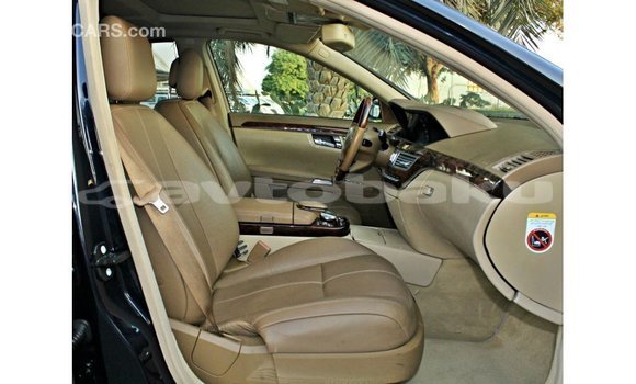 Buy Import Mercedes-Benz 200 Blue Car in Import - Dubai in Abseron Buy Import Mercedes-Benz 200 Blue Car in Import - Dubai in Abseron