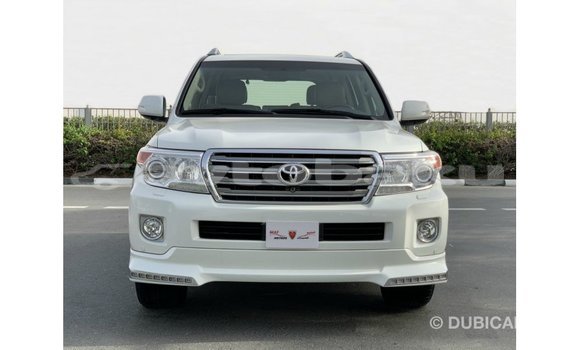 Buy Import Toyota Land Cruiser White Car in Import - Dubai in Abseron Buy Import Toyota Land Cruiser White Car in Import - Dubai in Abseron