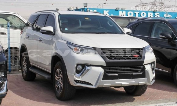 Buy Import Toyota Fortuner White Car in Import - Dubai in Abseron Buy Import Toyota Fortuner White Car in Import - Dubai in Abseron