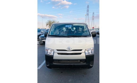 Buy Import Toyota Hiace White Car in Import - Dubai in Abseron Buy Import Toyota Hiace White Car in Import - Dubai in Abseron
