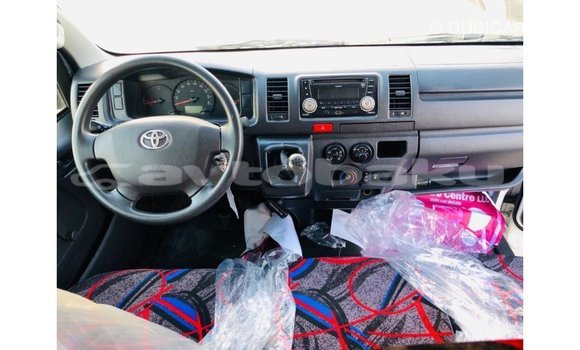 Buy Import Toyota Hiace White Car in Import - Dubai in Abseron Buy Import Toyota Hiace White Car in Import - Dubai in Abseron