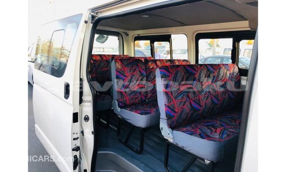 Buy Import Toyota Hiace White Car in Import - Dubai in Abseron Buy Import Toyota Hiace White Car in Import - Dubai in Abseron
